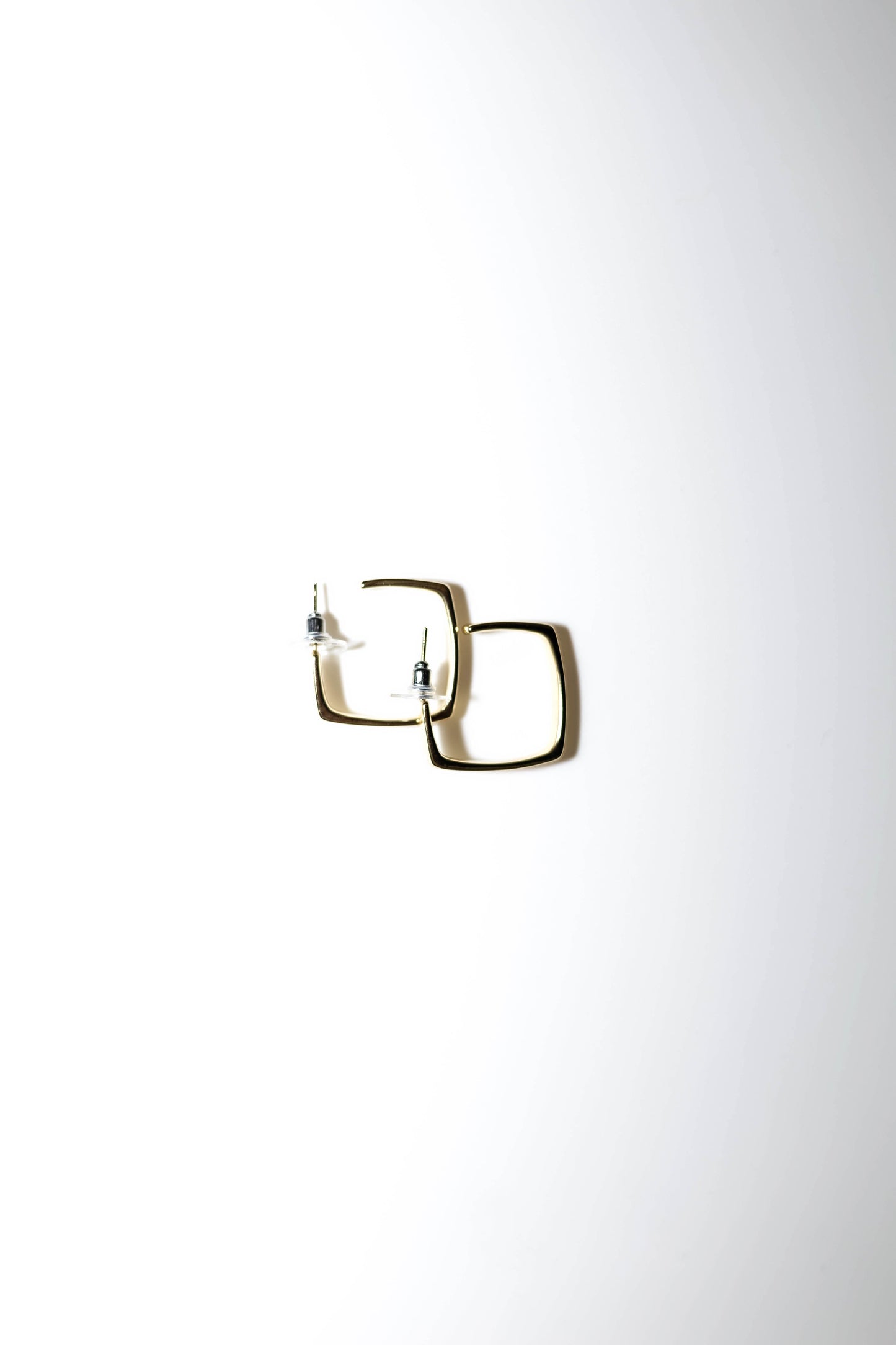 gold filled square shaped hooped earrings 24mm